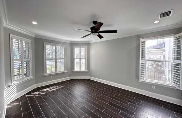 10178 ILLUMINATION Drive Gallery 3