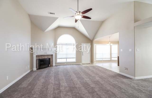 210 Douglas Drive Gallery 2