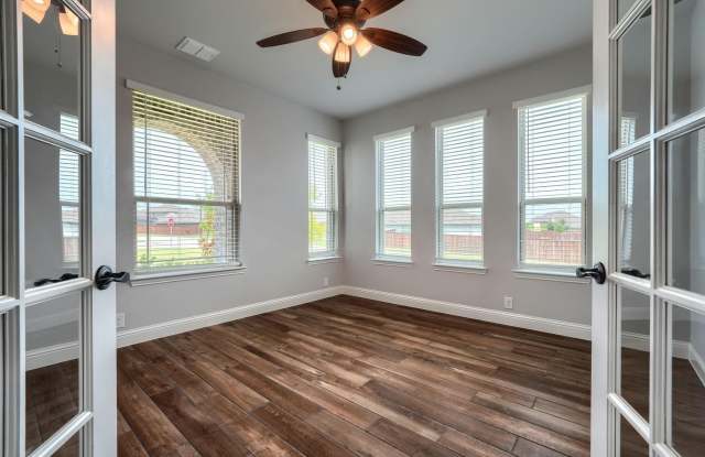 1100 Misty Ridge Drive Gallery 4