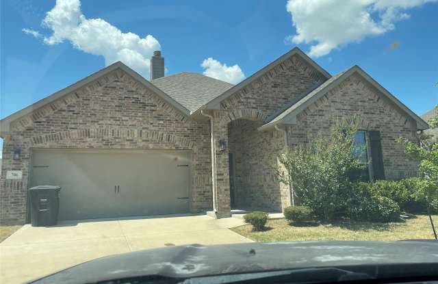 706 Buffalo Creek Drive Gallery 1