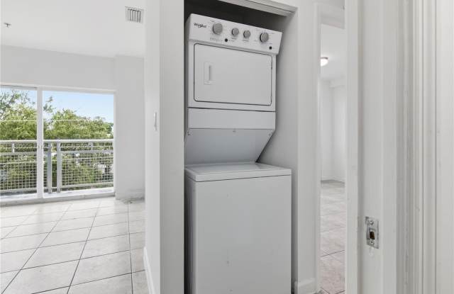 529 NE 62nd St photos photos