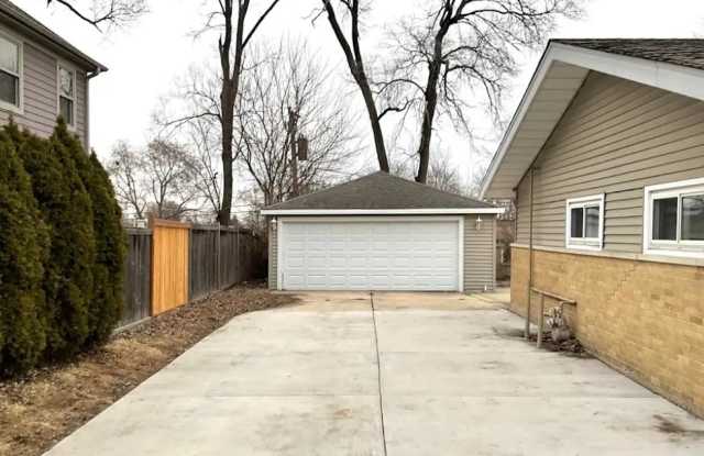 135 Princeton St photos photos