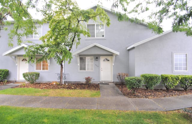 120 Penhurst-1 - 120 Penhurst Place, Logan, UT 84341