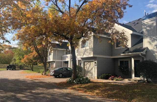 1825 Terraceview Lane North Gallery 2