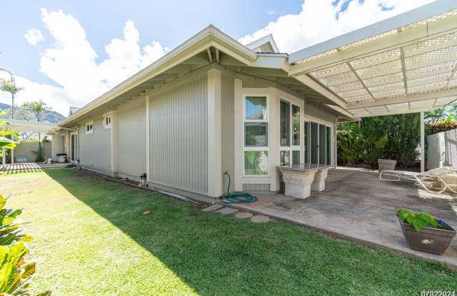 RARELY AVAILABLE 3BR 2BA HOUSE IN LAULIMA, HAWAII KAI !! Gallery 4