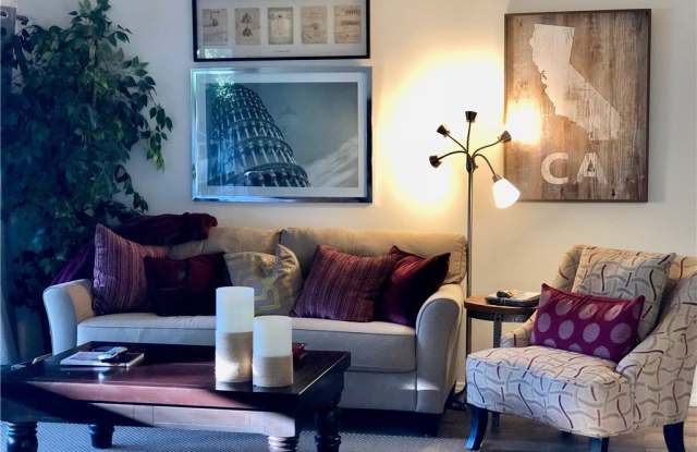 2324 Via Puerta Gallery 2