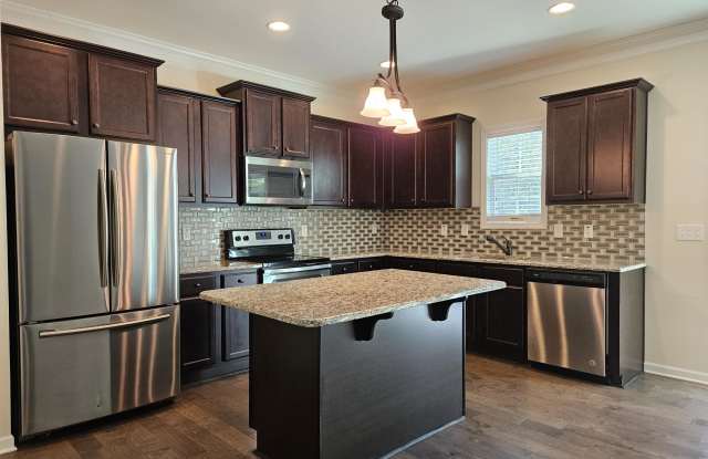 209 Lanier Pl Gallery 3