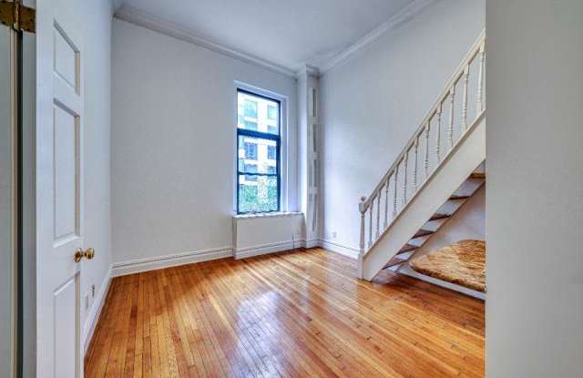 465 West 57th Street Gallery 3