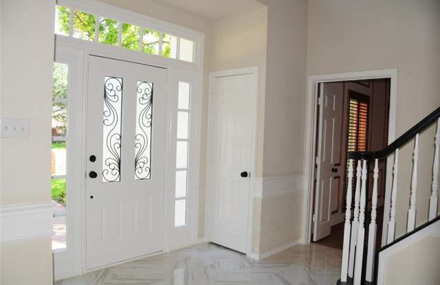 2683 Clear Springs Court W Gallery 3