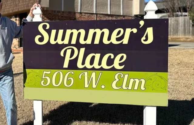506 W Elm Ave photos photos
