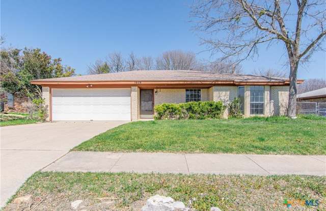 1609 Hughes Avenue - 1609 Hughes Avenue, Copperas Cove, TX 76522