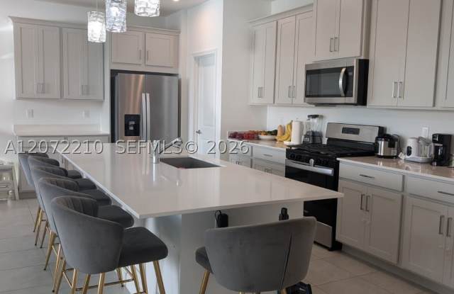 10607 SW Orana Dr Gallery 3