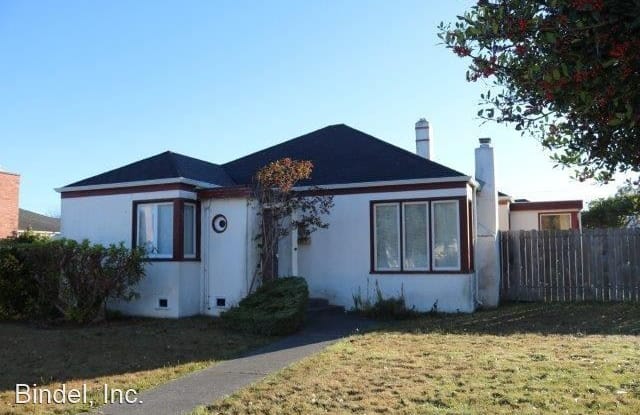 2557 A ST - 2557 A Street, Eureka, CA 95501