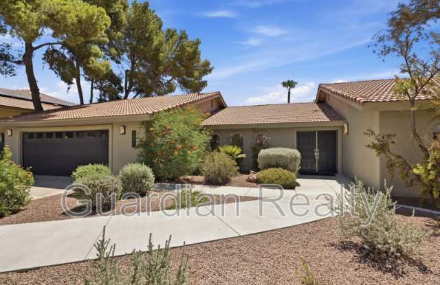 3007 La Mesa Dr photos photos