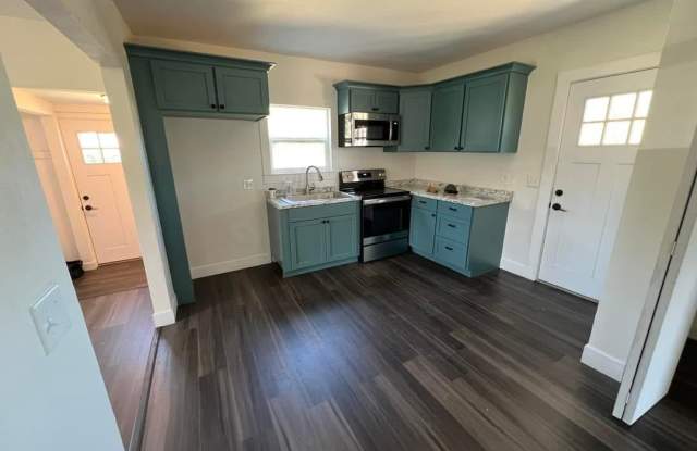 900 Robbins Street photos photos 900 Robbins Street photos photos