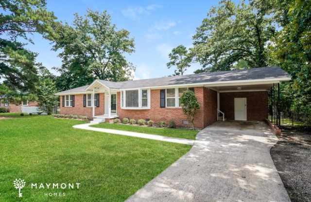 1744 Woodford Road Gallery 3