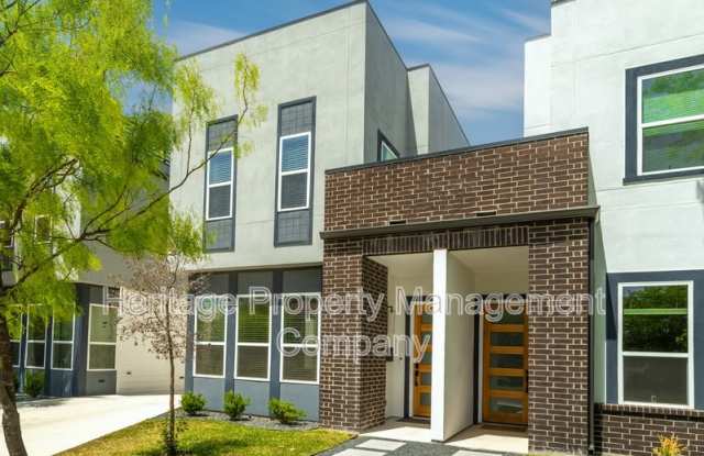 719 Eleanor #101 photos photos