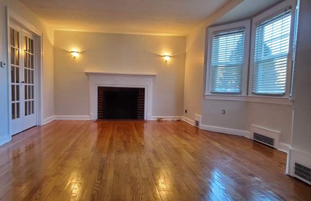 132 Diamond Bridge Avenue Gallery 2