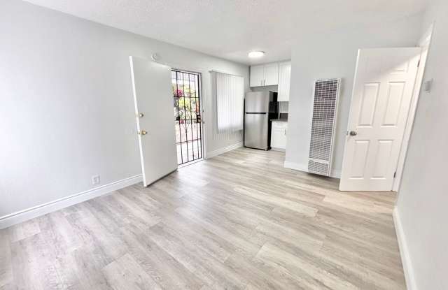 4241 Van Horne Ave #5 photos photos