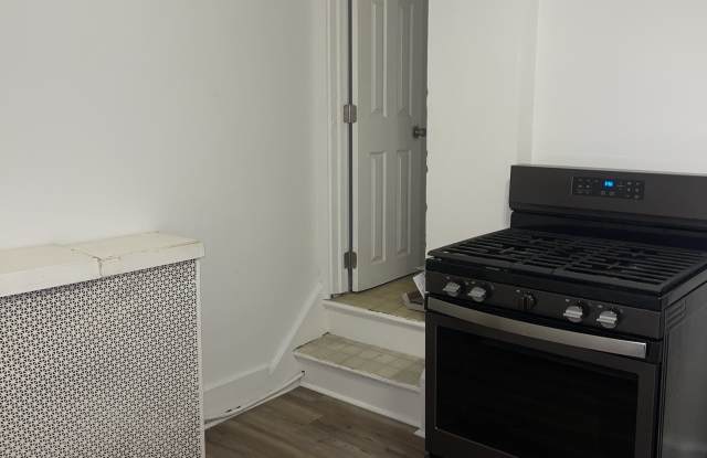 523 Cubbage Street - 523 Cubbage Street, Carnegie, PA 15106