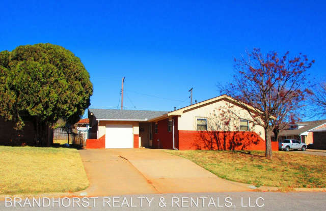 501 W. Oklahoma - 501 West Oklahoma Avenue, Weatherford, OK 73096