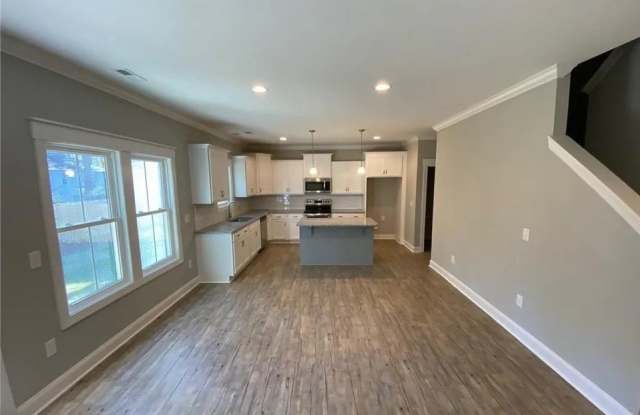 735 Blue Bird Drive Gallery 4