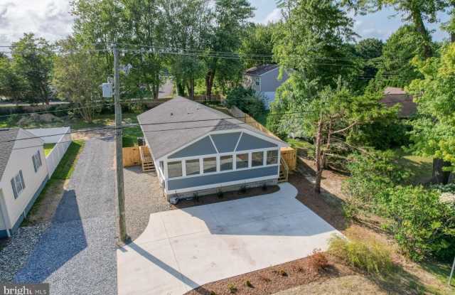 705 COUNTRY CLUB Road Gallery 1