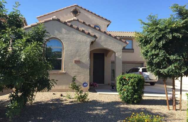 Gorgeous 4 Bed 3 Bath home located in Chandler photos photos