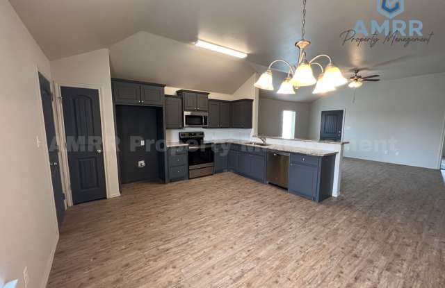 New Beginnings Start at AMRR - Spacious 4-Bedroom Home in Wolfforth Gallery 3
