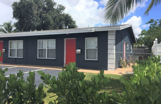 705 NE 46 Court - 705 NE 46th Ct, Oakland Park, FL 33334
