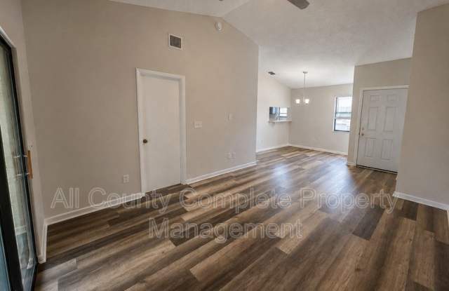 8322 Derbyshire Pl. Gallery 4