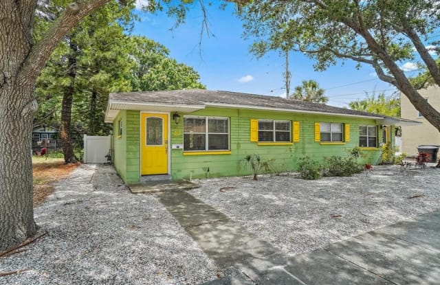 261 22ND STREET N - 261 22nd Street North, St. Petersburg, FL 33713