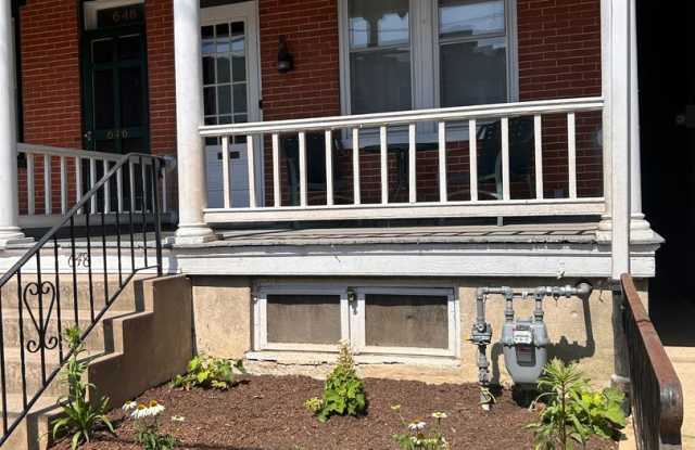 Charming 3-Bedroom Home in the Heart of Lancaster – 648 N Pine St photos photos