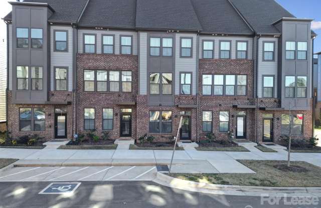 6120 Station Crossing Avenue photos photos