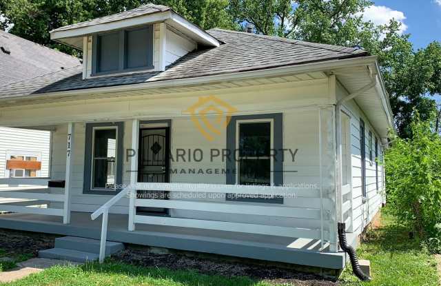 Charming 3-Bedroom Home with Updated Flooring in Crown Hill, Available NOW! Gallery 3