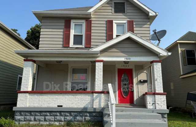 1903 Tytus Avenue photos photos