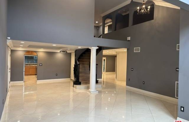 18162 Sweet Elm Dr Gallery 4
