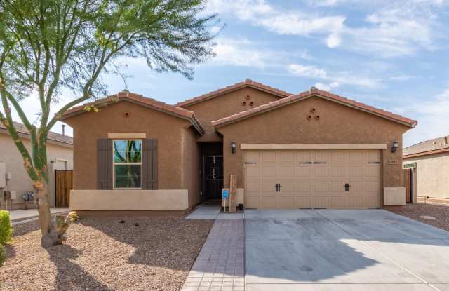 Gorgeous 3bed/2bath single level home in North Peoria!! Best Schools !! photos photos