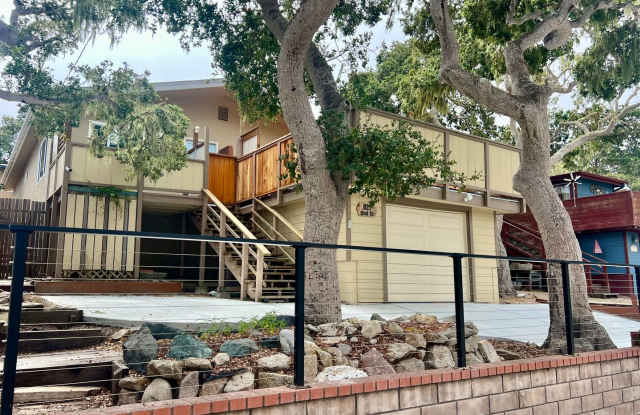 Furnished Single Family Home in Pacific Grove available NOW! photos photos