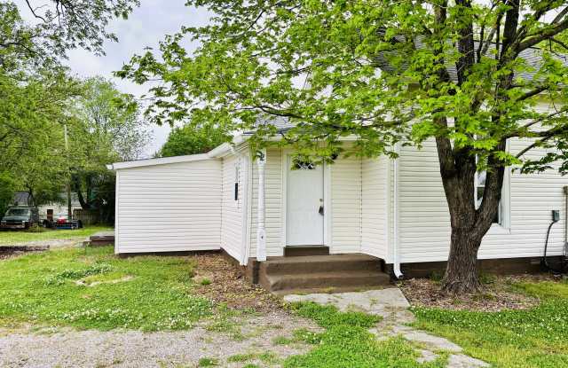 1822 Highland Avenue - 2 photos photos