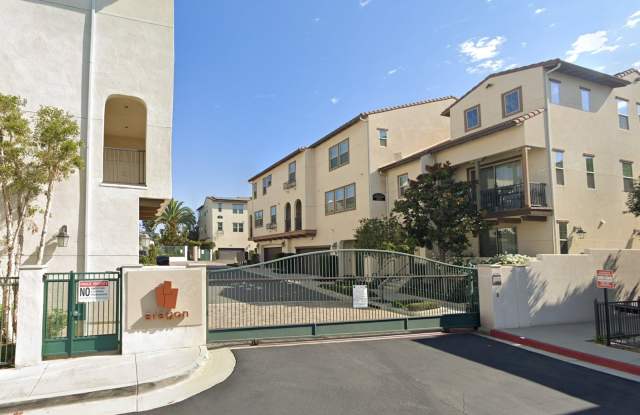 Newer Built Townhome with Solar in Gated Community! Pet-Friendly! photos photos Newer Built Townhome with Solar in Gated Community! Pet-Friendly! photos photos