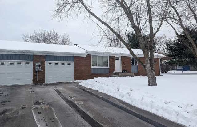 2895 Spring Hill Road photos photos