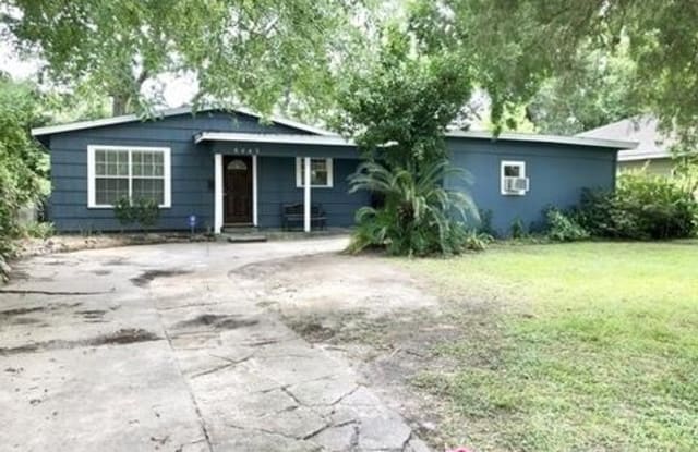 8443 Blankenship Dr - 8443 Blankenship Drive, Houston, TX 77080