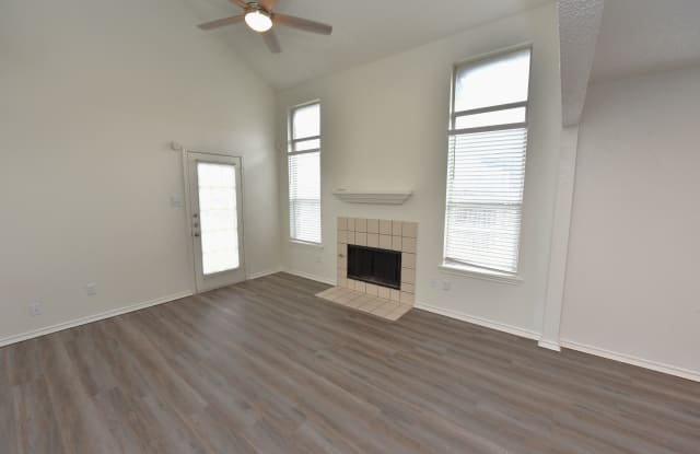 Yorkshire Village Apartments photos photos
