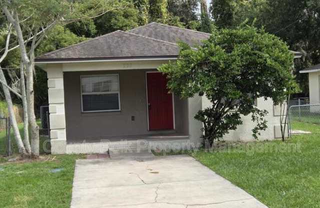220 S Eastside Dr. Gallery 1