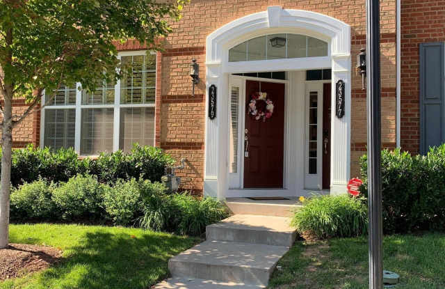 23579 BELVOIR WOODS Terrace photos photos