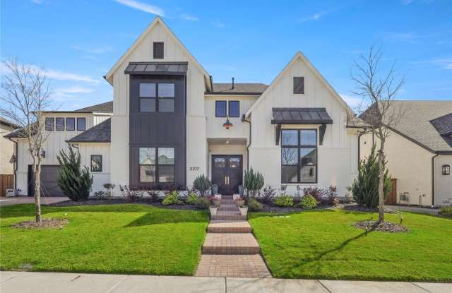 2217 Zaide Way Gallery 1