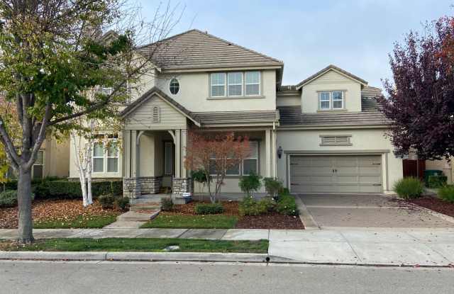 5 Bed | 4 Bath | 3,800 Sq Ft — Beautiful Windemere Home! photos photos