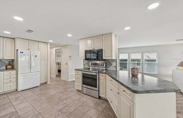 106 Lazy River Road photos photos