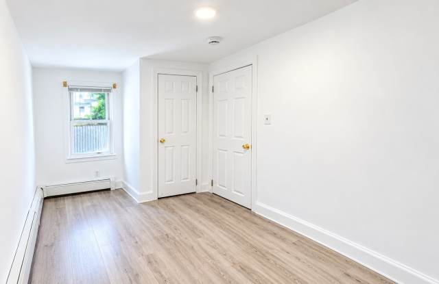 197 Edmund Avenue Gallery 3